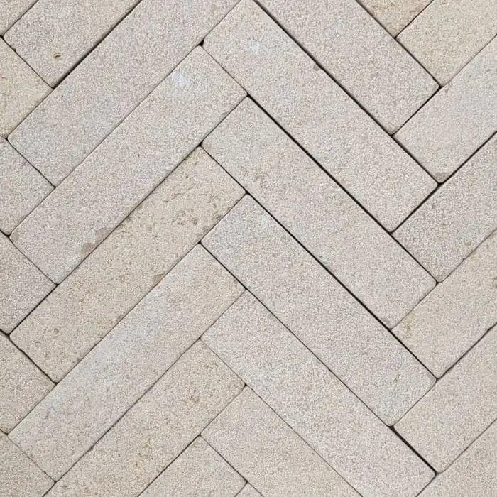 Sinai Pearl sandblasted and tumbled limestone batons in light earthy cream and beige tones with subtle quartz flecking
